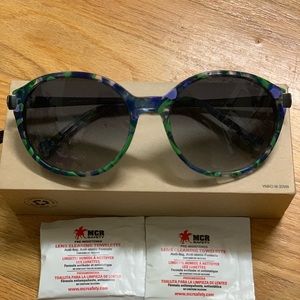 Women sunglasses